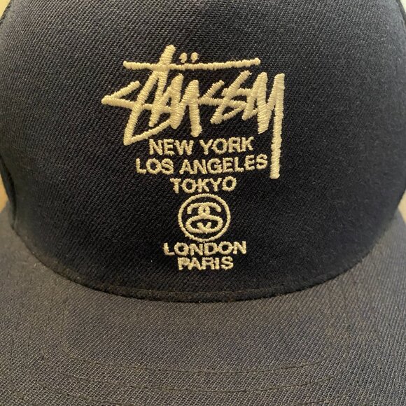 STUSSY WORLD TOUR SNAP BACK HAT PREOWNED NAVY OS - Picture 2 of 11